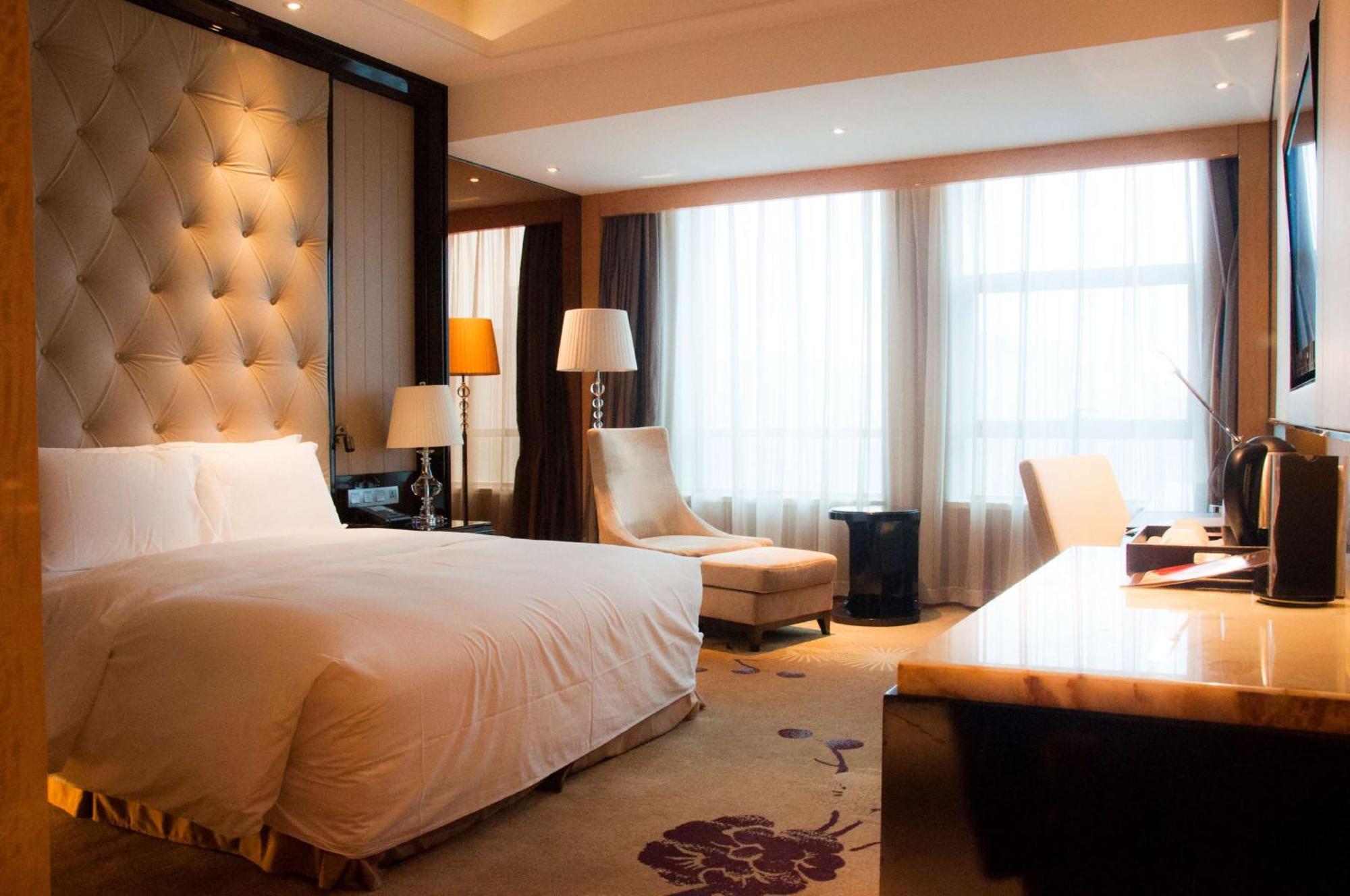 Hotel Hilton Nanjing à Nankin Extérieur photo
